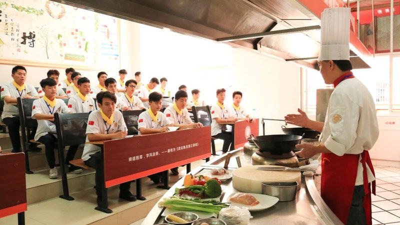 零食厂家直销加盟，你需要了解的五大关键点**