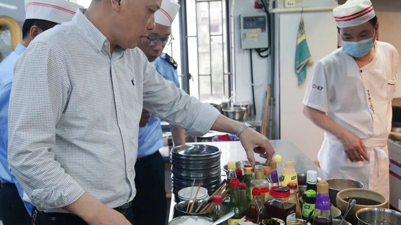 成都孕妇蜜饯果干：价格背后的营养与健康考量