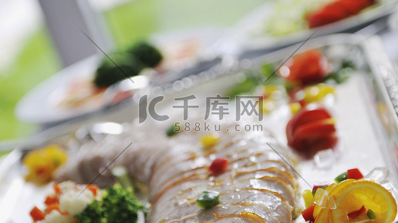 行业背景：食材配送行业面临的挑战