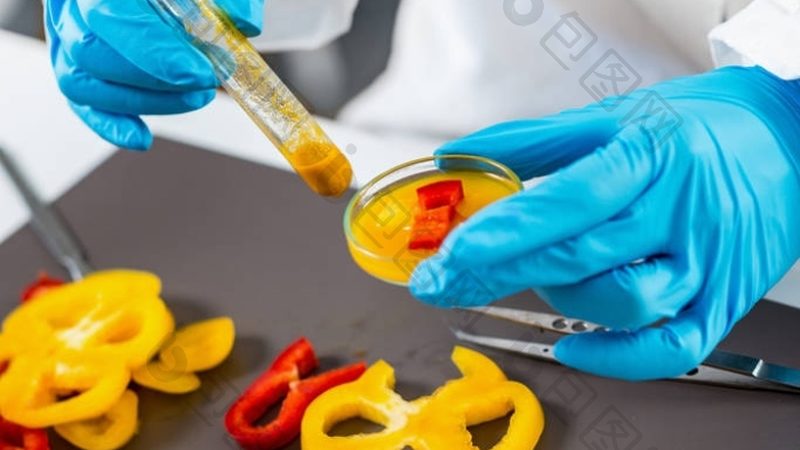 复合调味料贴牌加工：揭秘其严谨的加工步骤