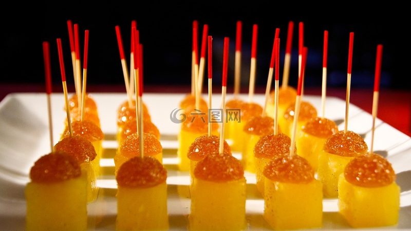 膨化与油炸：揭秘十大品牌背后的食品奥秘**